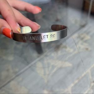 Inspiring bracelet